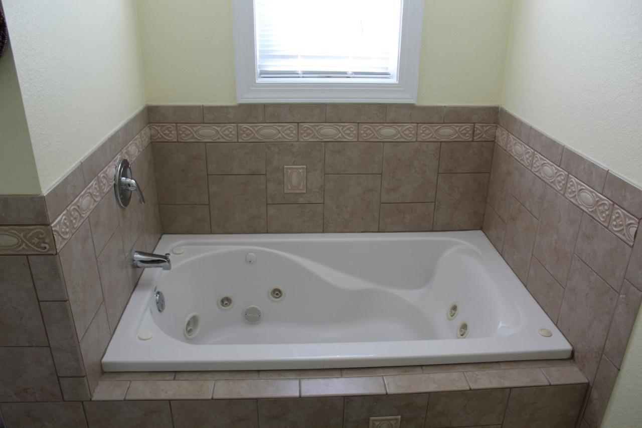 Sandbar Bed & Breakfast Nags Head Exterior photo